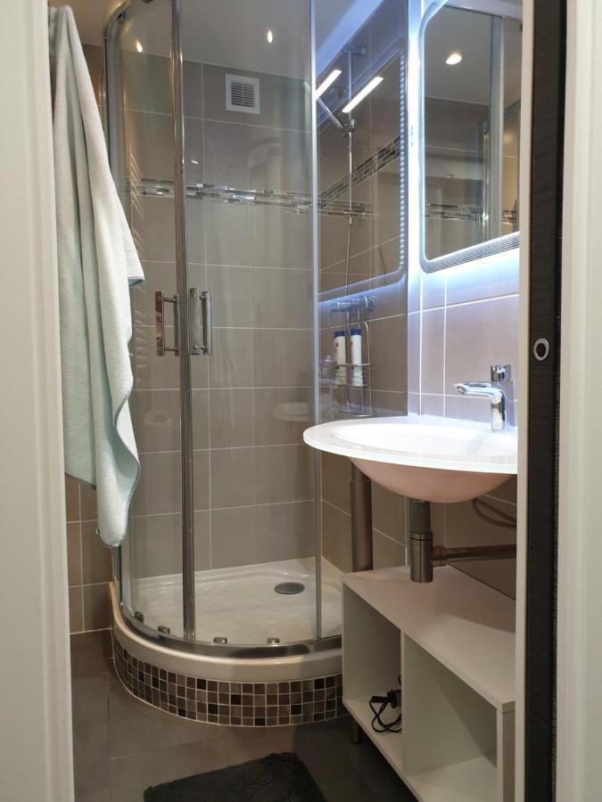 207 Cap D'Agde Naturiste Grand T2 De Standing Avec Garage מראה חיצוני תמונה